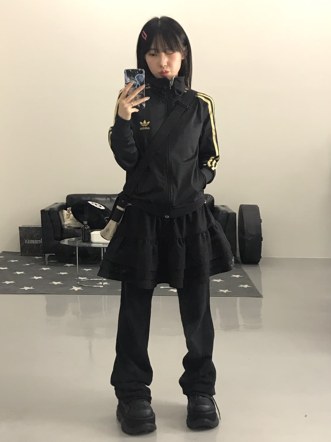 Adidas black & gold jersey 상품이미지2