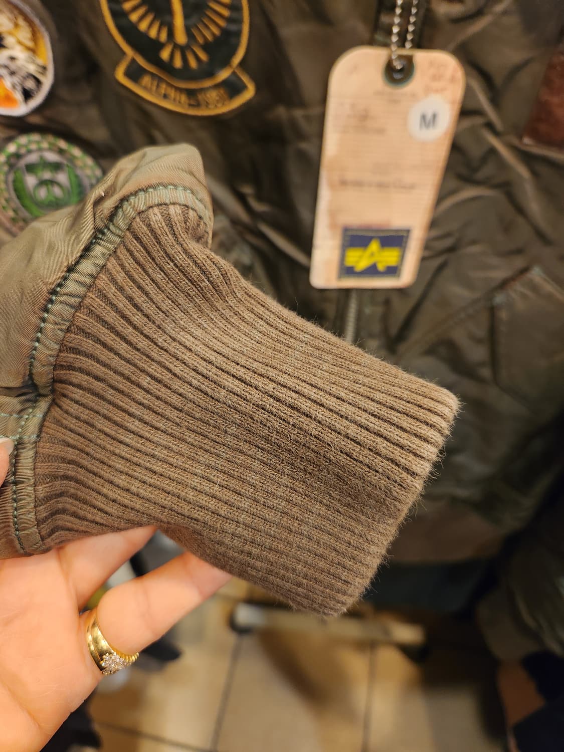 알파인더스트리 MA-1 와펜 항공점퍼 새제품  상품이미지4