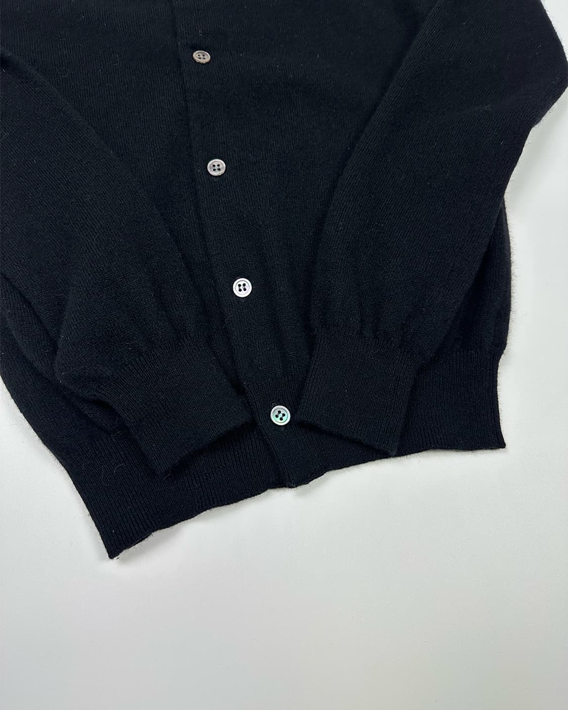 꼼데가르송 레드 와펜 가디건 상품이미지3