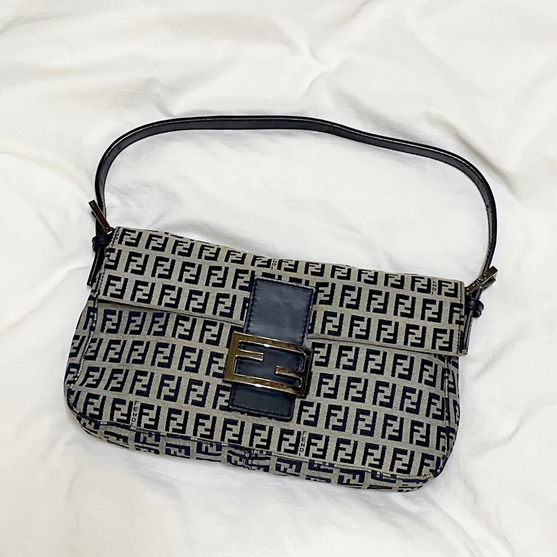 빈티지 ) fendi 펜디 주카 바게트백 상품이미지1