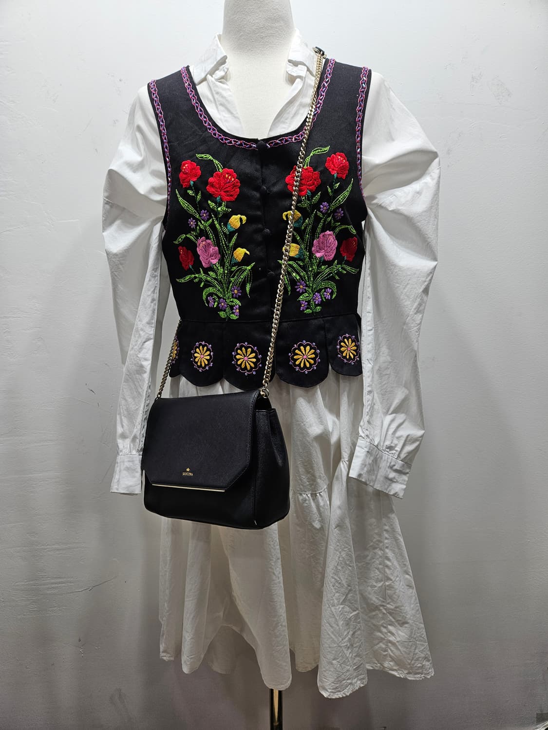 제이에스티나(JESTINA) 블랙 숄더백 겸 크로스백  상품이미지3