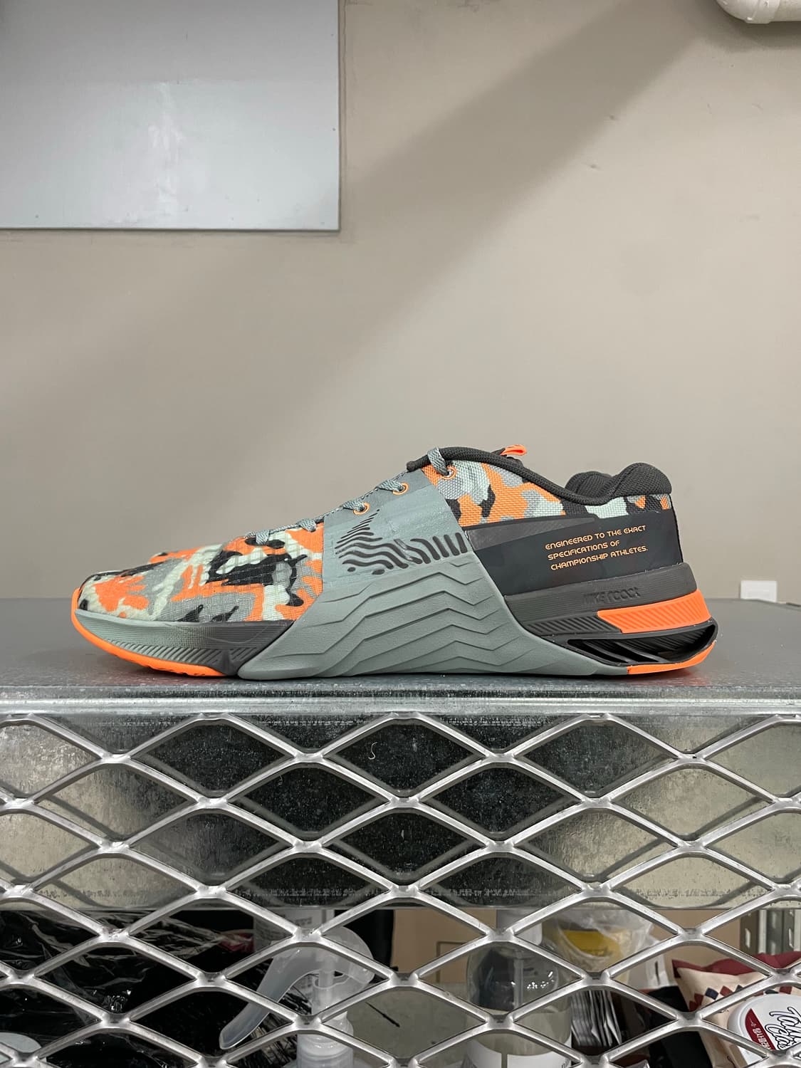 나이키 맨 메트콘8 290 상품이미지1