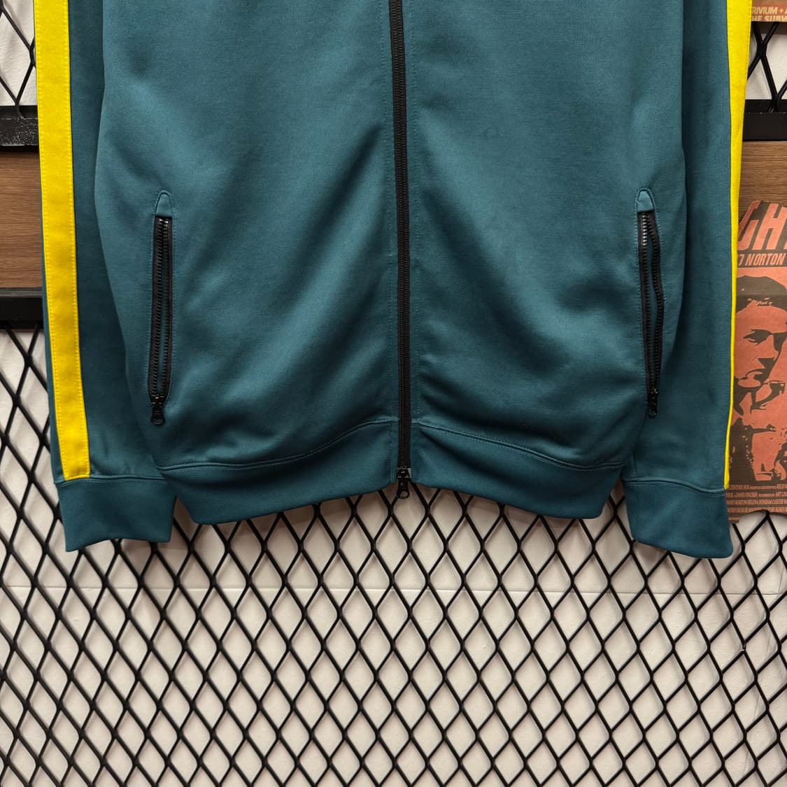 나이키 트리뷰트 트랙자켓 전면 로고 포인트 청록 옐로 상품이미지4