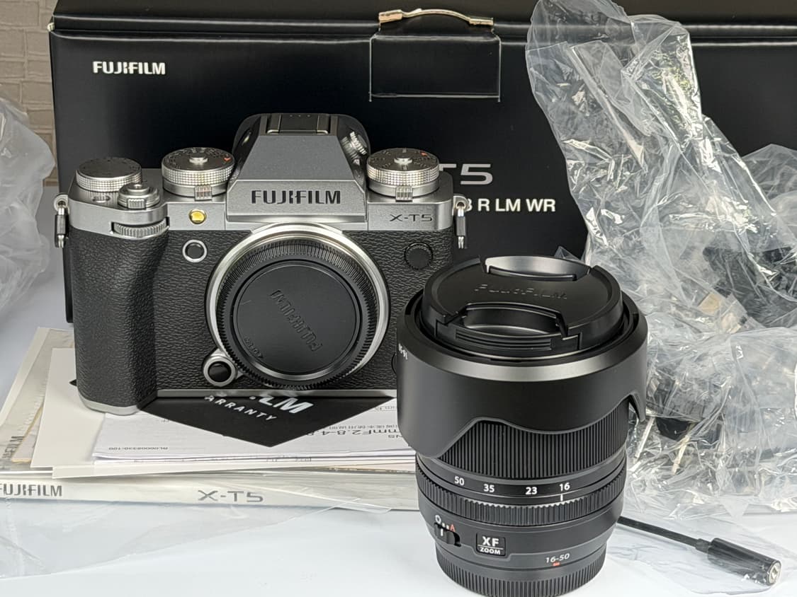 후지필름 X-T5 실버, XF 16-50mm 렌즈 키트 신품급 46컷 상품이미지1