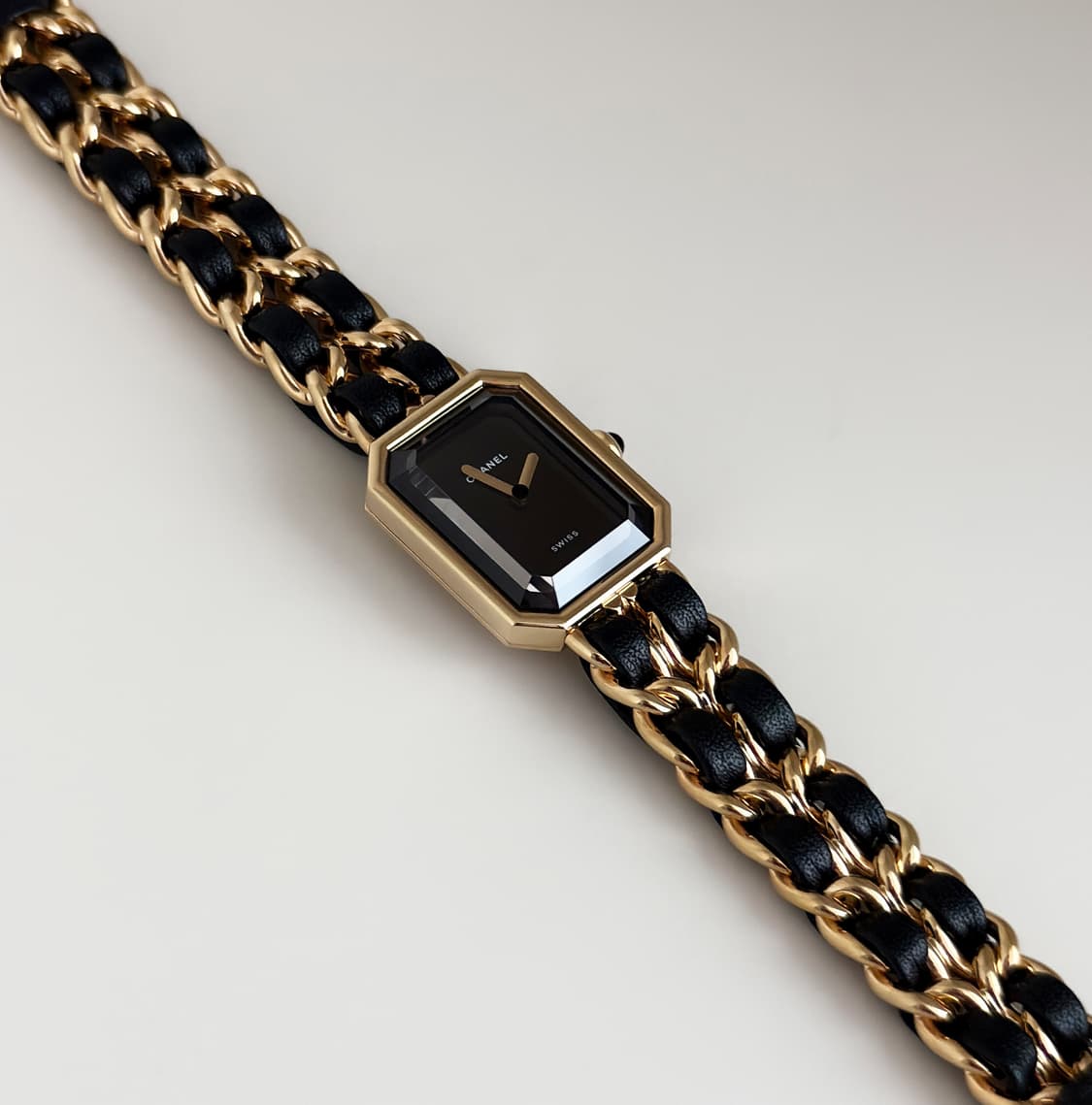 샤넬 프리미에르 M 사이즈 시계 상품이미지5