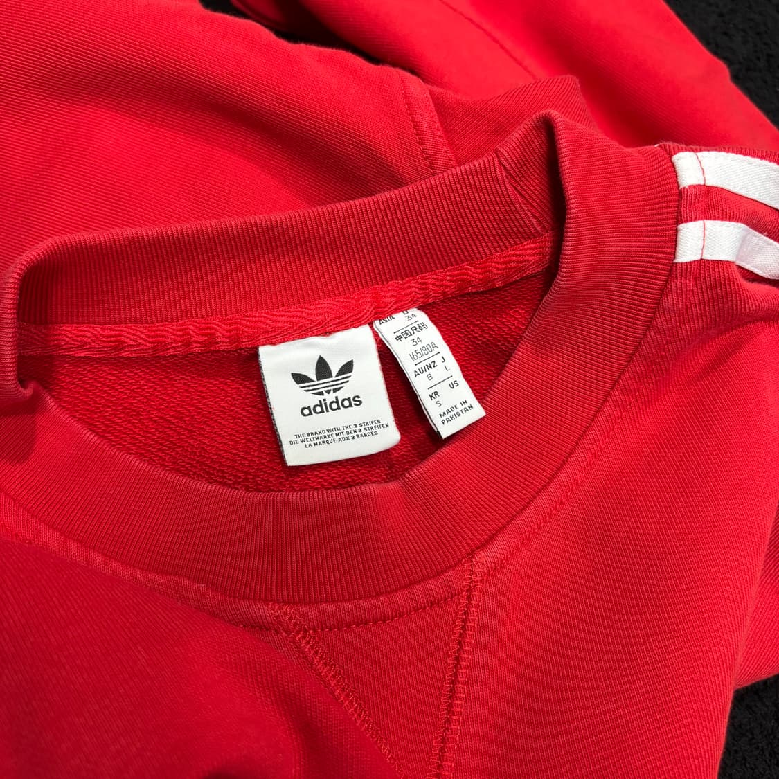 L 아디다스 레드 삼선 오버핏 크루넥 맨투맨 상품이미지4