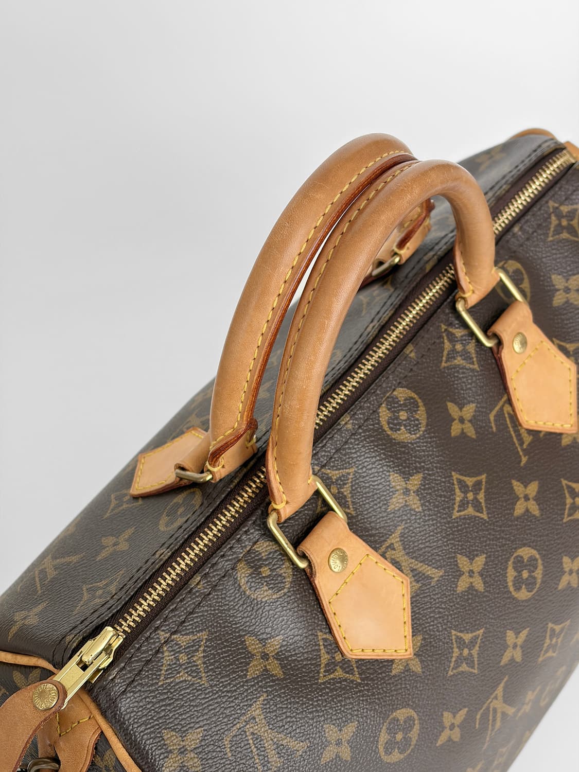 루이비통 모노그램 스피디백 30 판매합니다. 상품이미지3