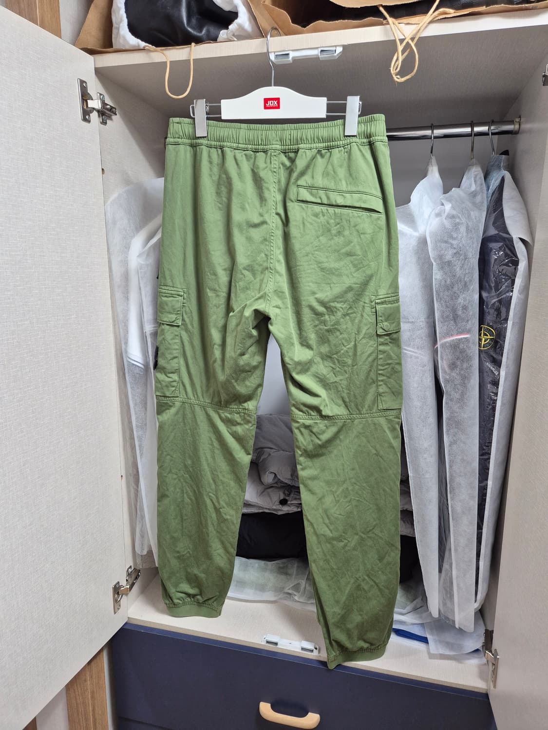 한글택 22FW스톤아일랜드 카고조거팬츠 30 상품이미지2