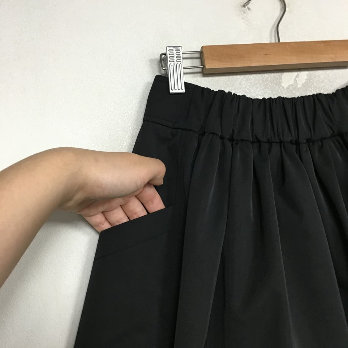  23 스튜디오톰보이 밴딩 벌룬 스커트 F 상품이미지3