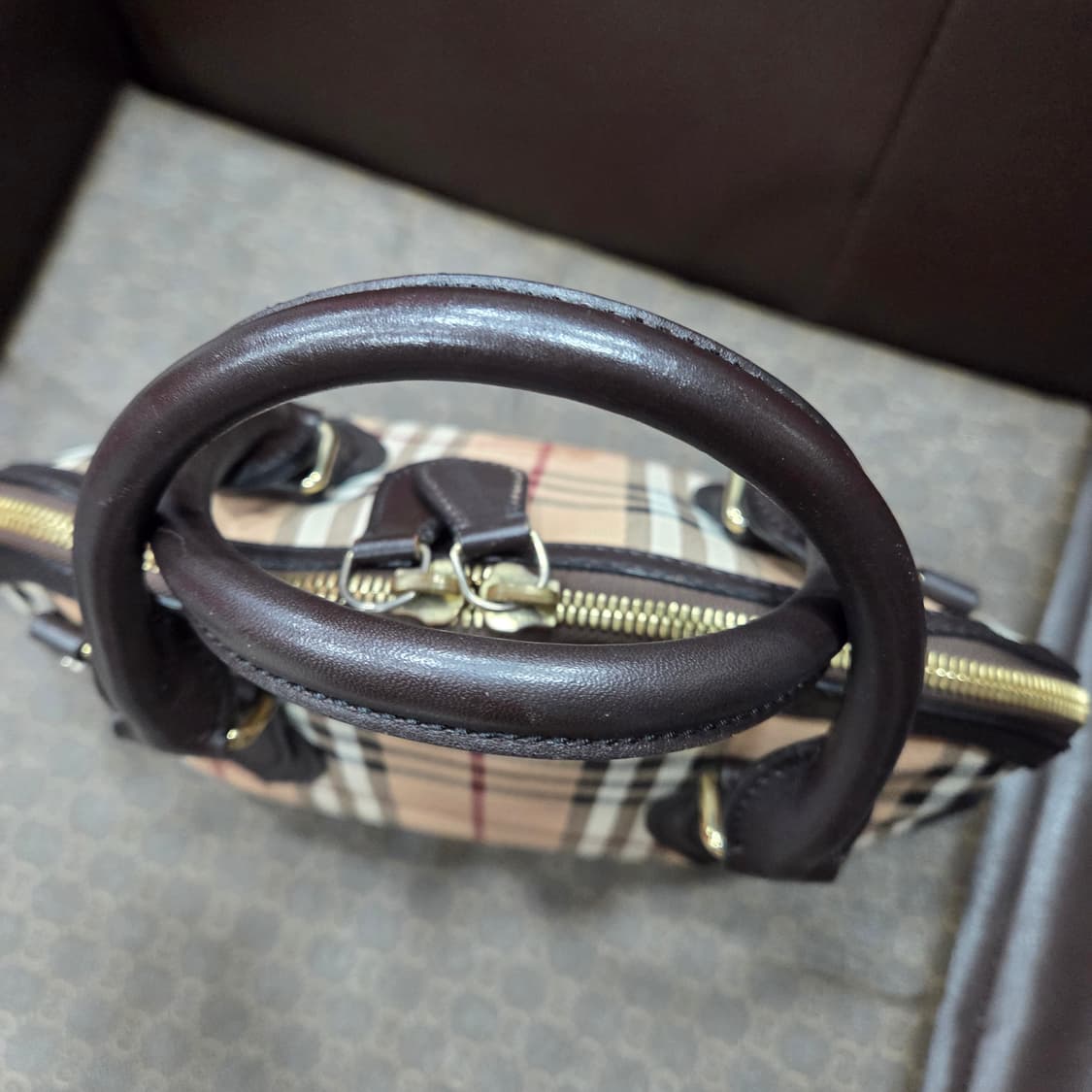 버버리 헤이마켓 토트 상품이미지6