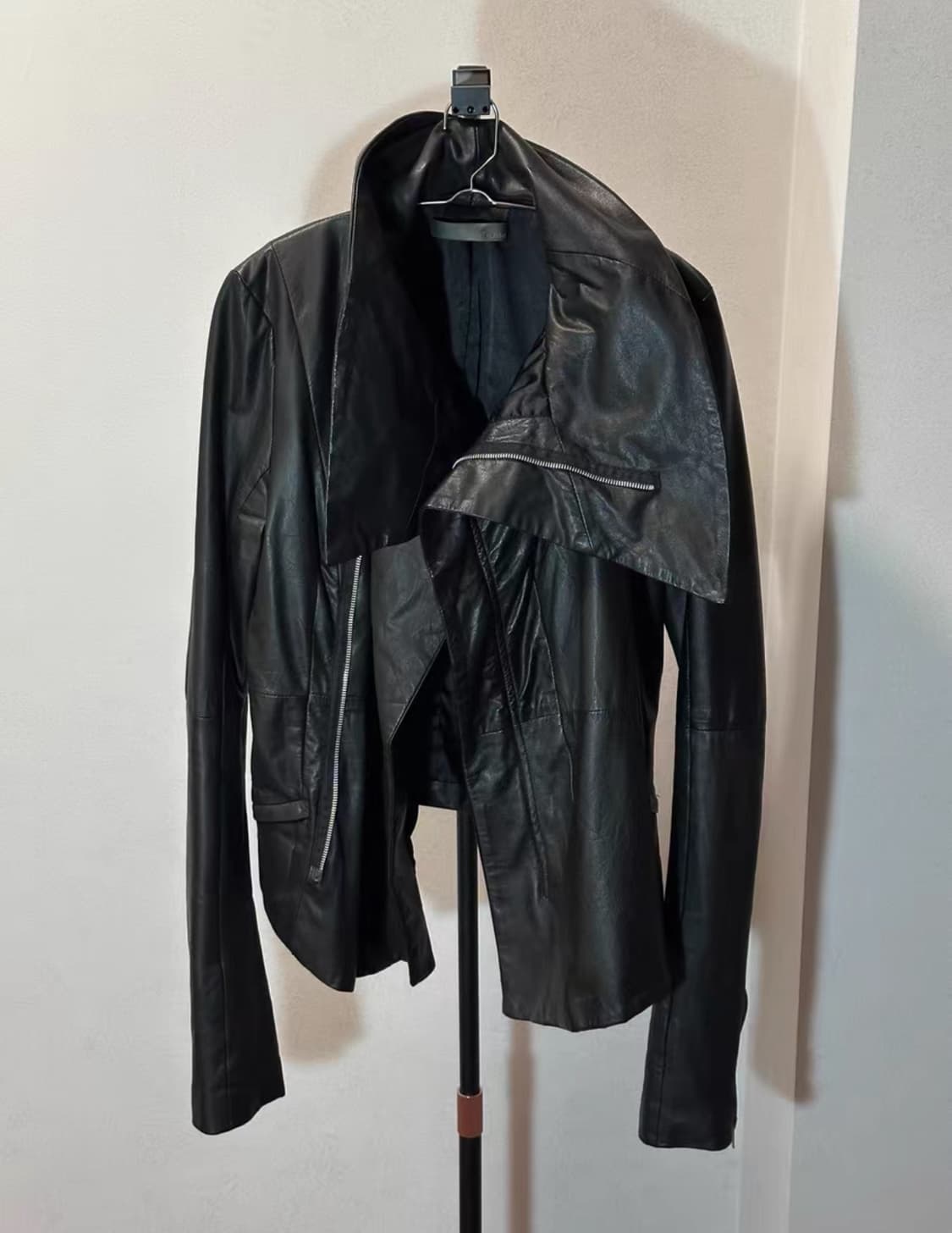 EKAM 시그니처 사선집업  램스킨 레더 자켓 상품이미지3