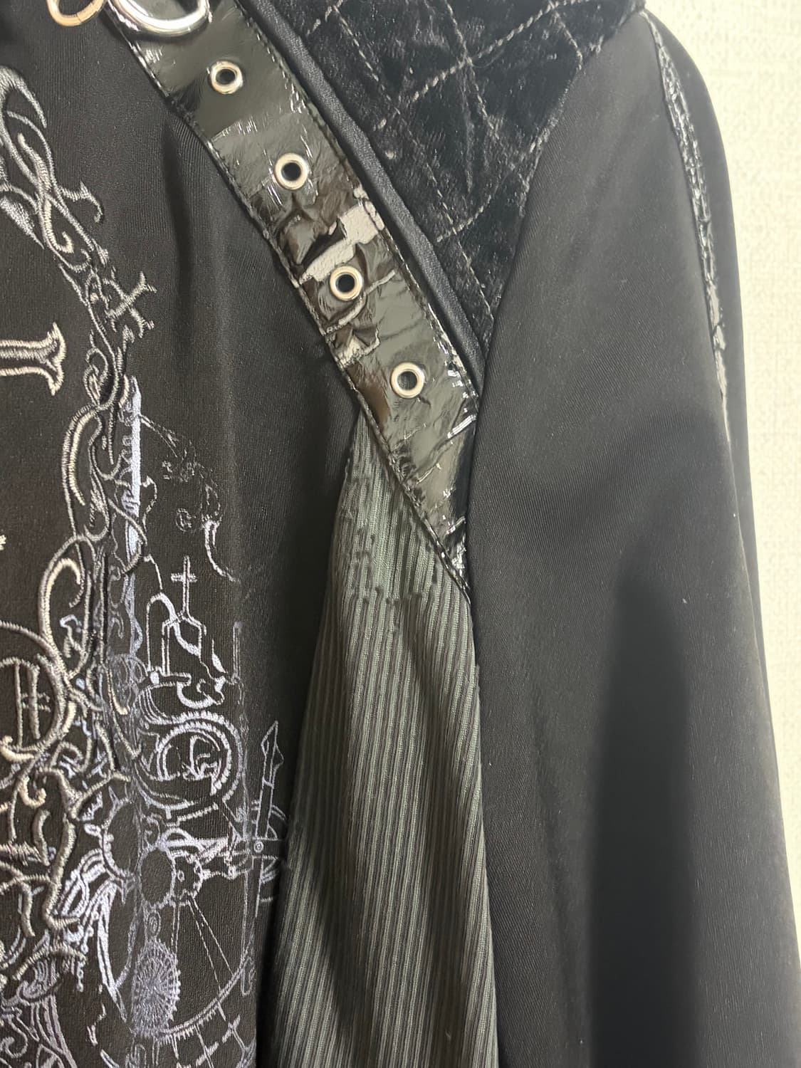 오즈크로스 후드집업 상품이미지3