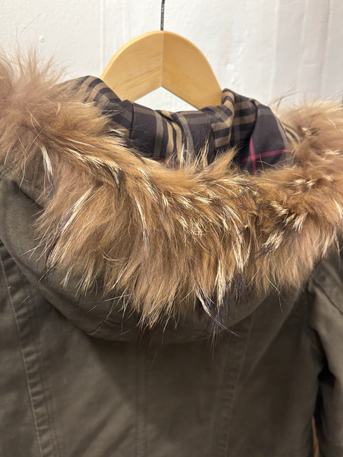 카키 퍼자켓 겨울자켓 퍼후드자켓 코디세트 상품이미지6