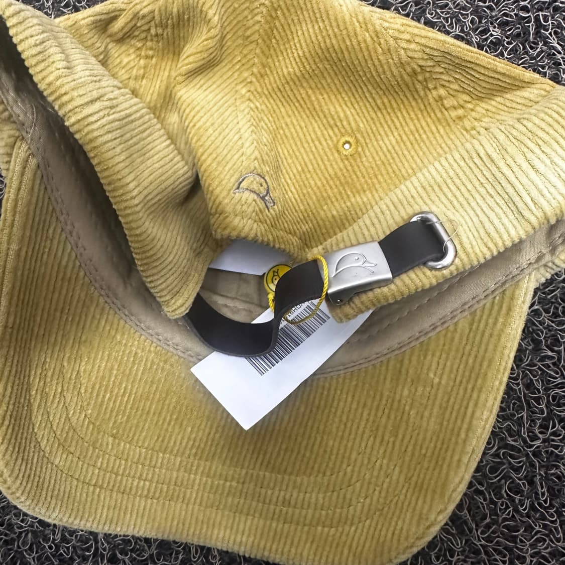 [새상품] 만다리나덕 코듀로이 볼캡 모자 상품이미지4