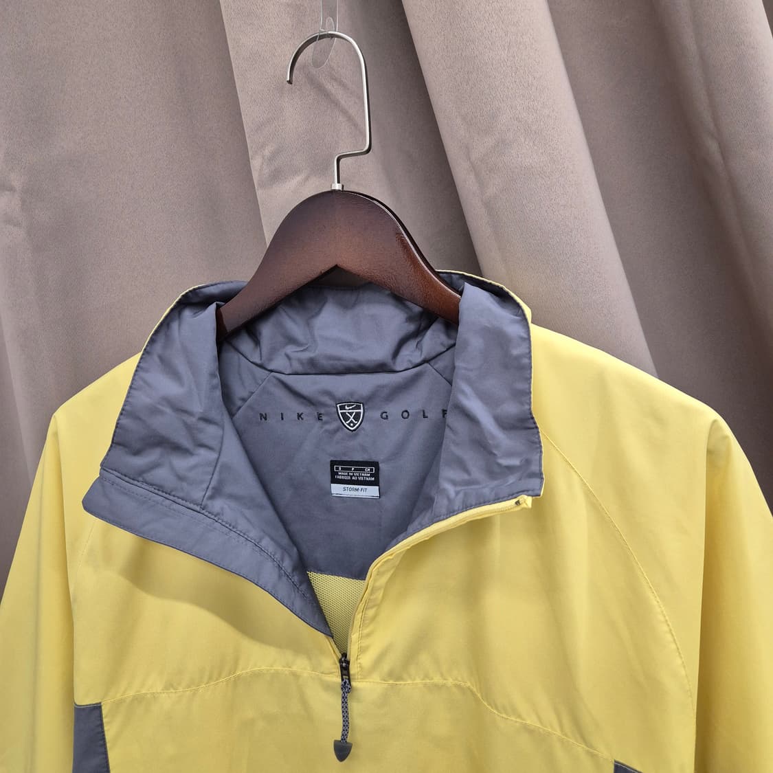 나이키 골프 스톰핏 윈드 브레이커 상품이미지3