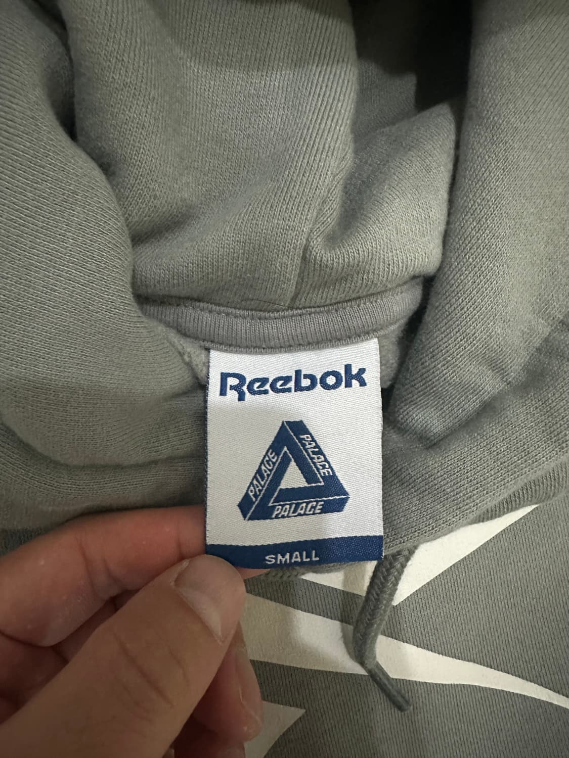 (새상품) 팔라스 X 리복 후드 사이즈 S 상품이미지4
