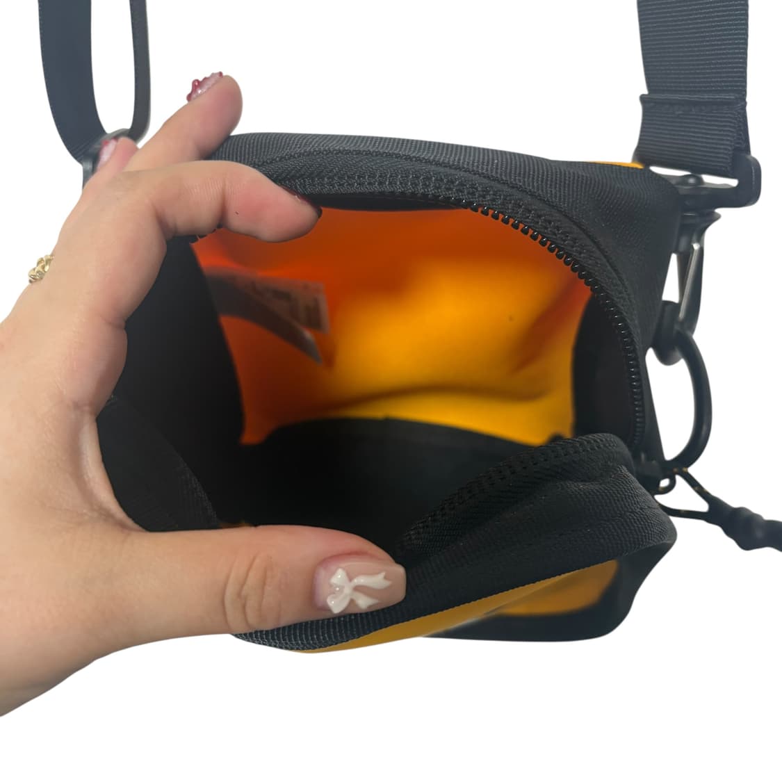 노스페이스 익스플로어 바두 미니크로스백 상품이미지4