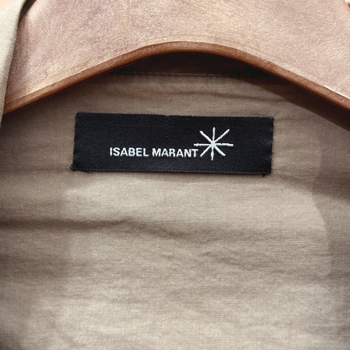 이자벨마랑 밀리터리 자켓 숄더 슬리브 비즈 자수 디테일 카키 상품이미지7