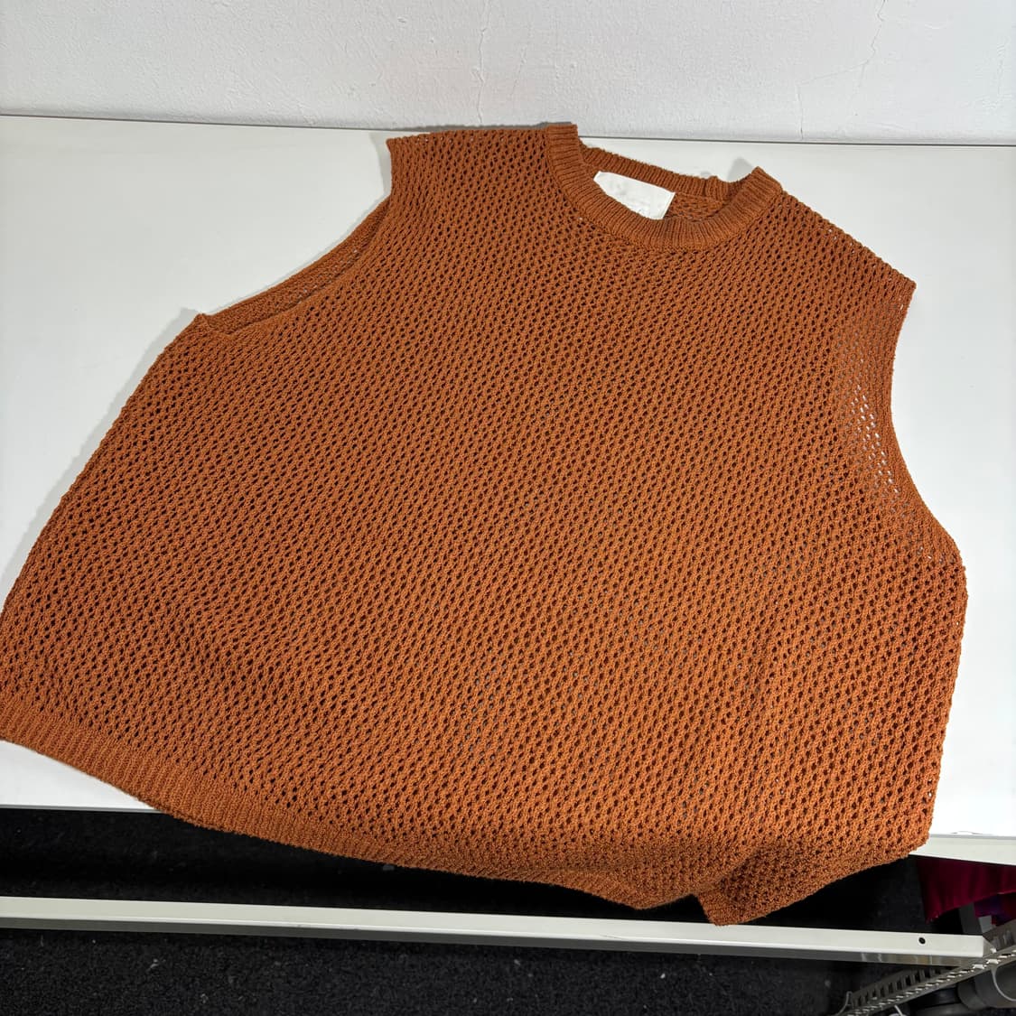 OS YEAH 예아 머스타드 루즈핏 네티드 시스루 니트베스트 상품이미지1