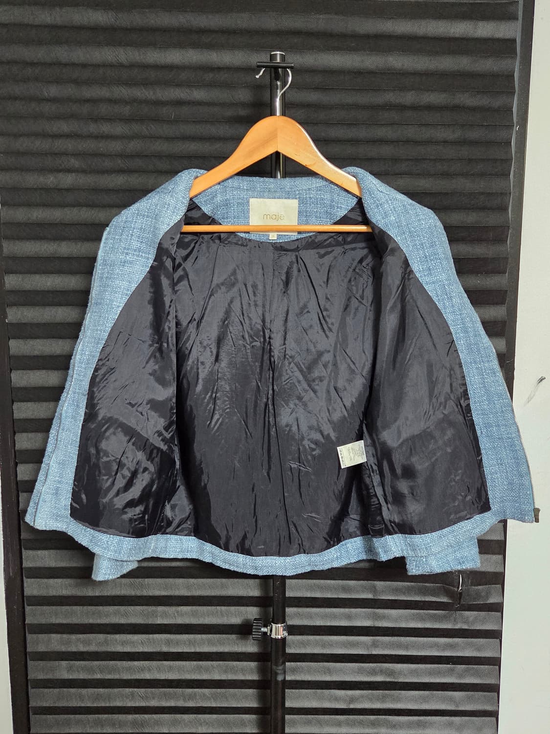 [마쥬] LARRY 텍스처드 코튼 노카라 크롭 자켓 | 00172 상품이미지5