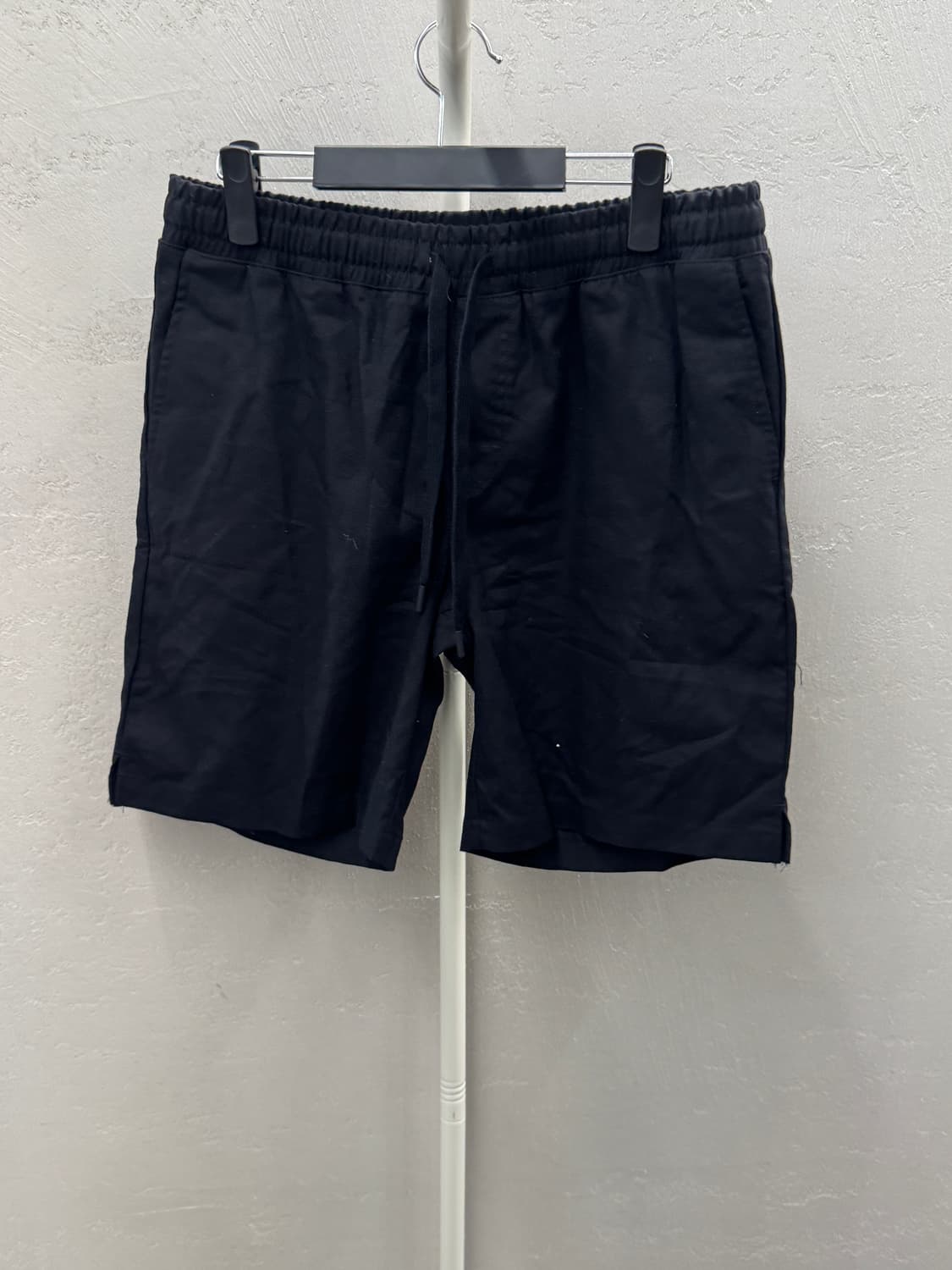 바나나 리퍼블릭 검정색 면 반바지 XL 상품이미지2