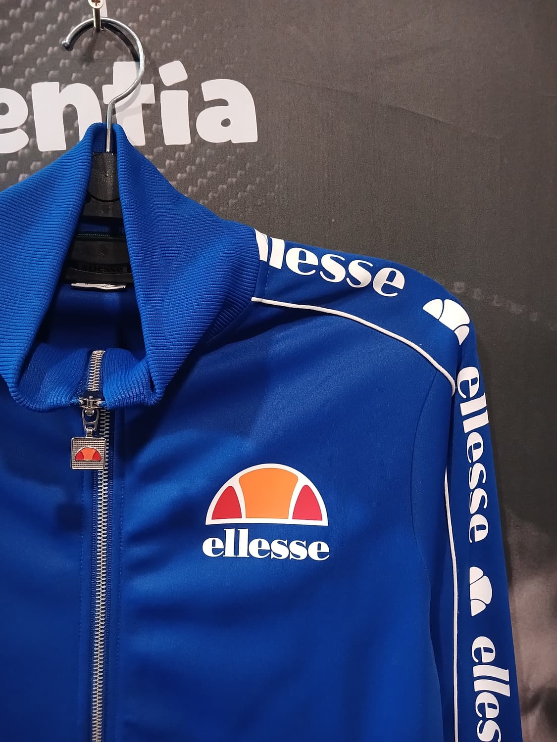 엘레쎄 트랙탑 져지 상품이미지2