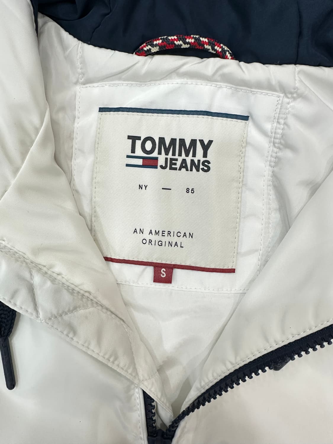 타미힐피거 반집업 후드 패딩 상품이미지3