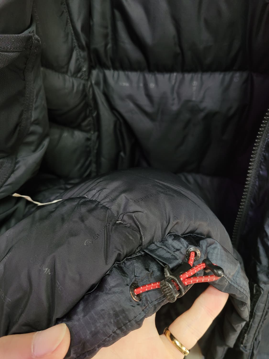 노스페이스 700 블랙 진네이비 패딩 상품이미지7