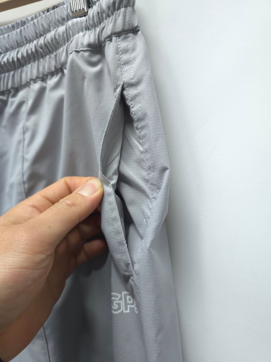 (상태A급) 코드그라피 나일론 조거 팬츠 (L사이즈) 상품이미지3