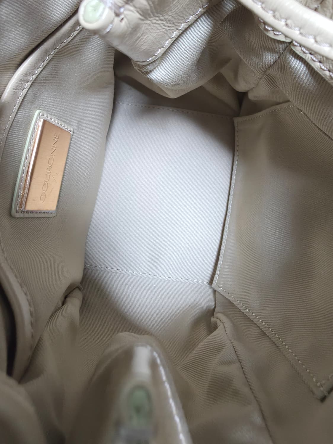 쿠론 디몬드 플랑 크로스백 상품이미지3