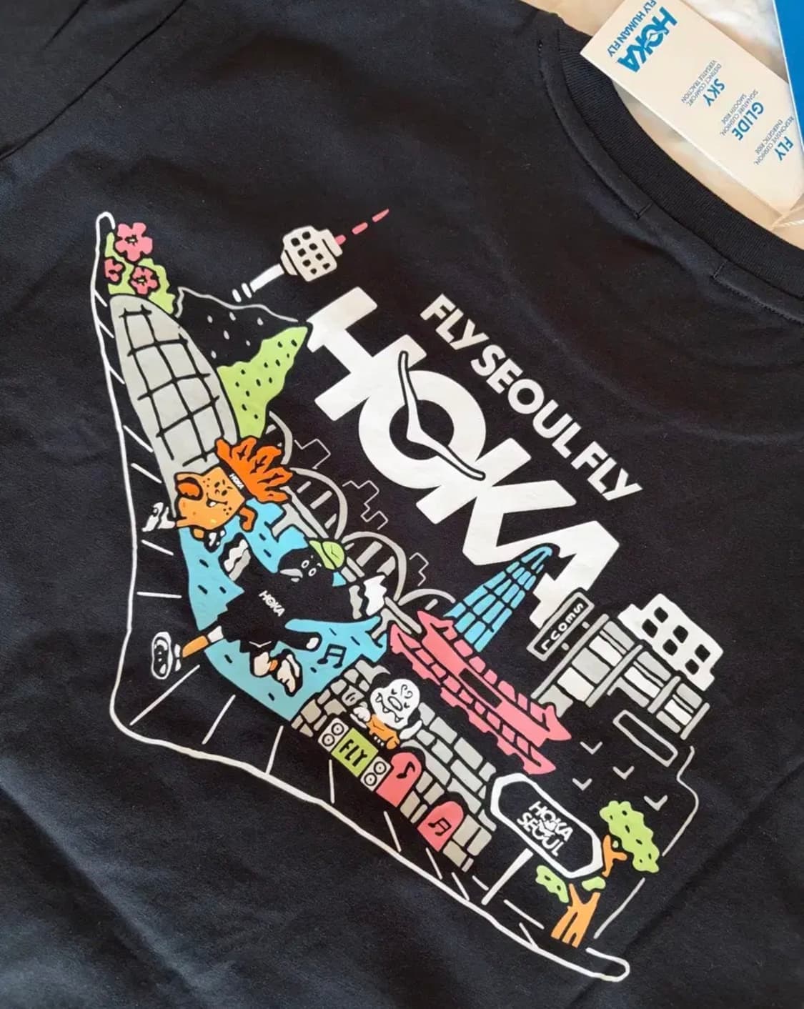 HOKA 서울 에디션 반팔티 M 상품이미지3