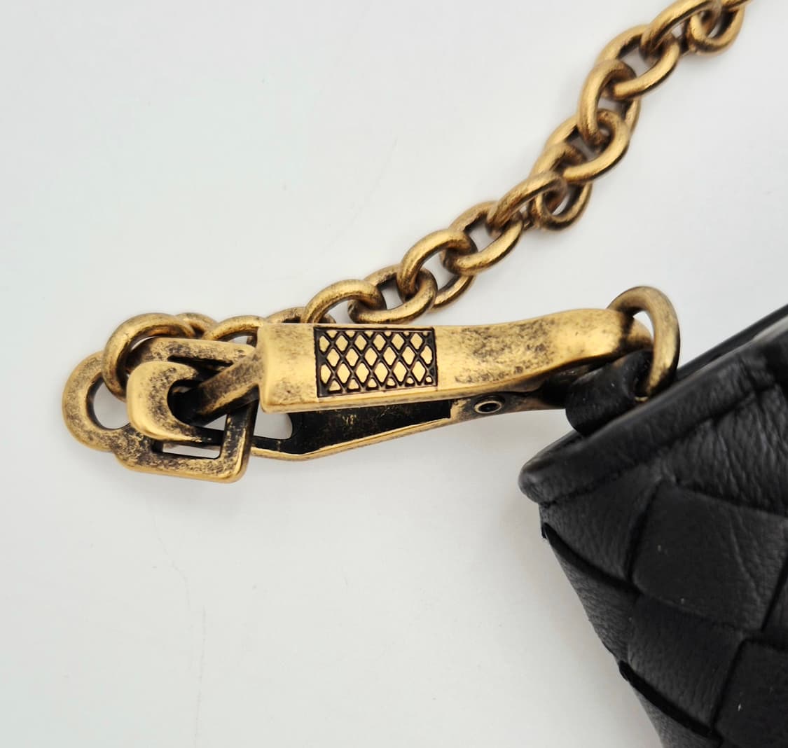 [중고명품셀렉트]보테가 베네타 인트레치아토 체인 WOC 크로스백 상품이미지5