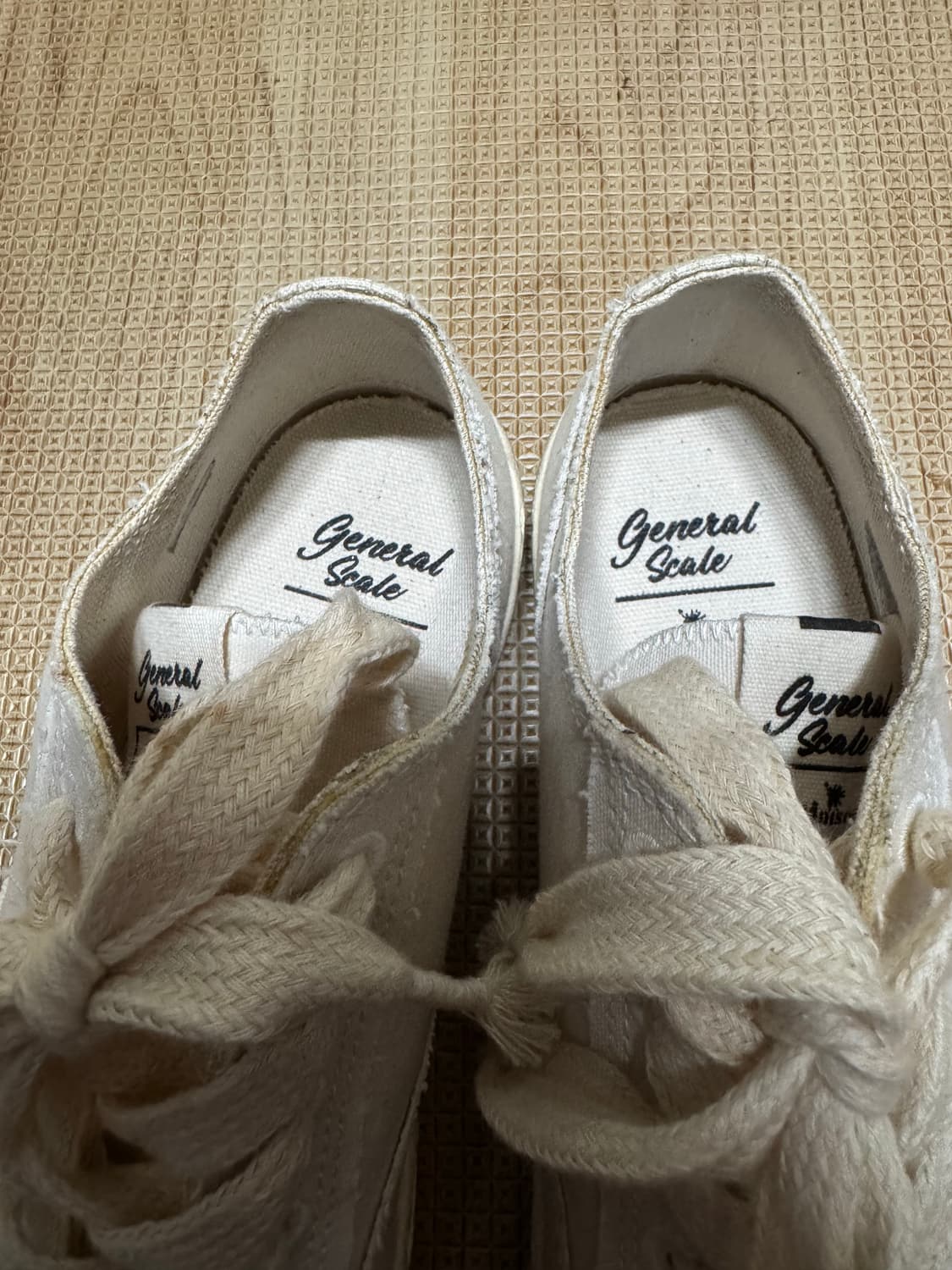 42 미하라야스히로 제너럴 스케일 스니커즈 상품이미지6