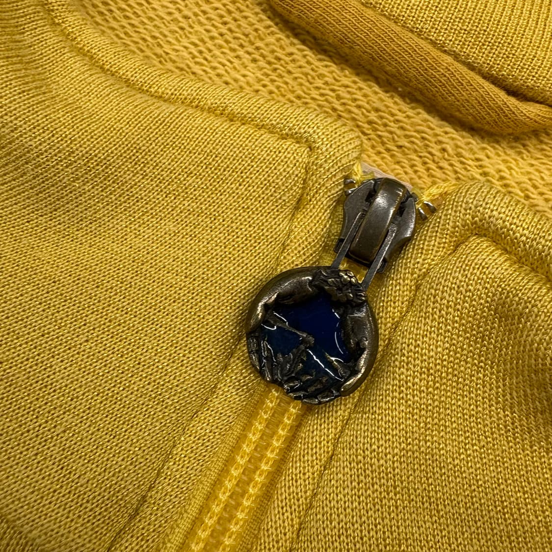 (100)캐피탈벨벳라인져지 상품이미지4