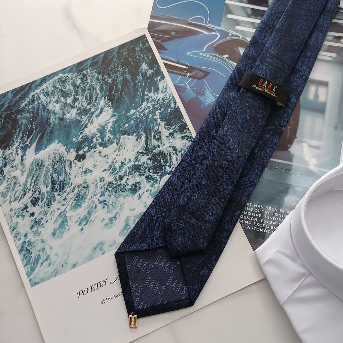 닥스 실크 네이비 텍스처 패턴 넥타이 8.4cm A+등급 A18350
 상품이미지4