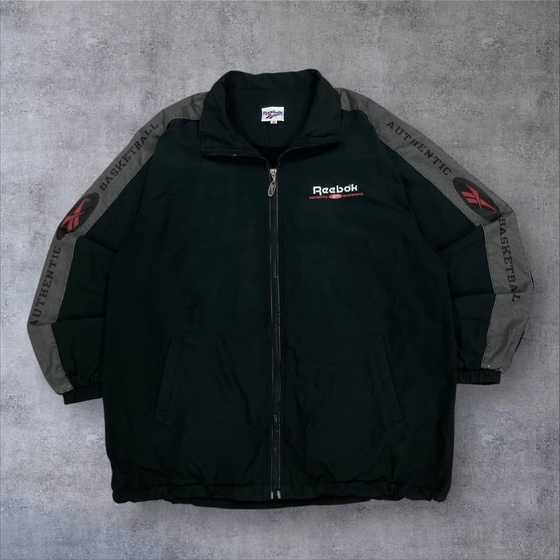 리복 블랙 컬러 사이드 라인 올드스쿨 점퍼 상품이미지1