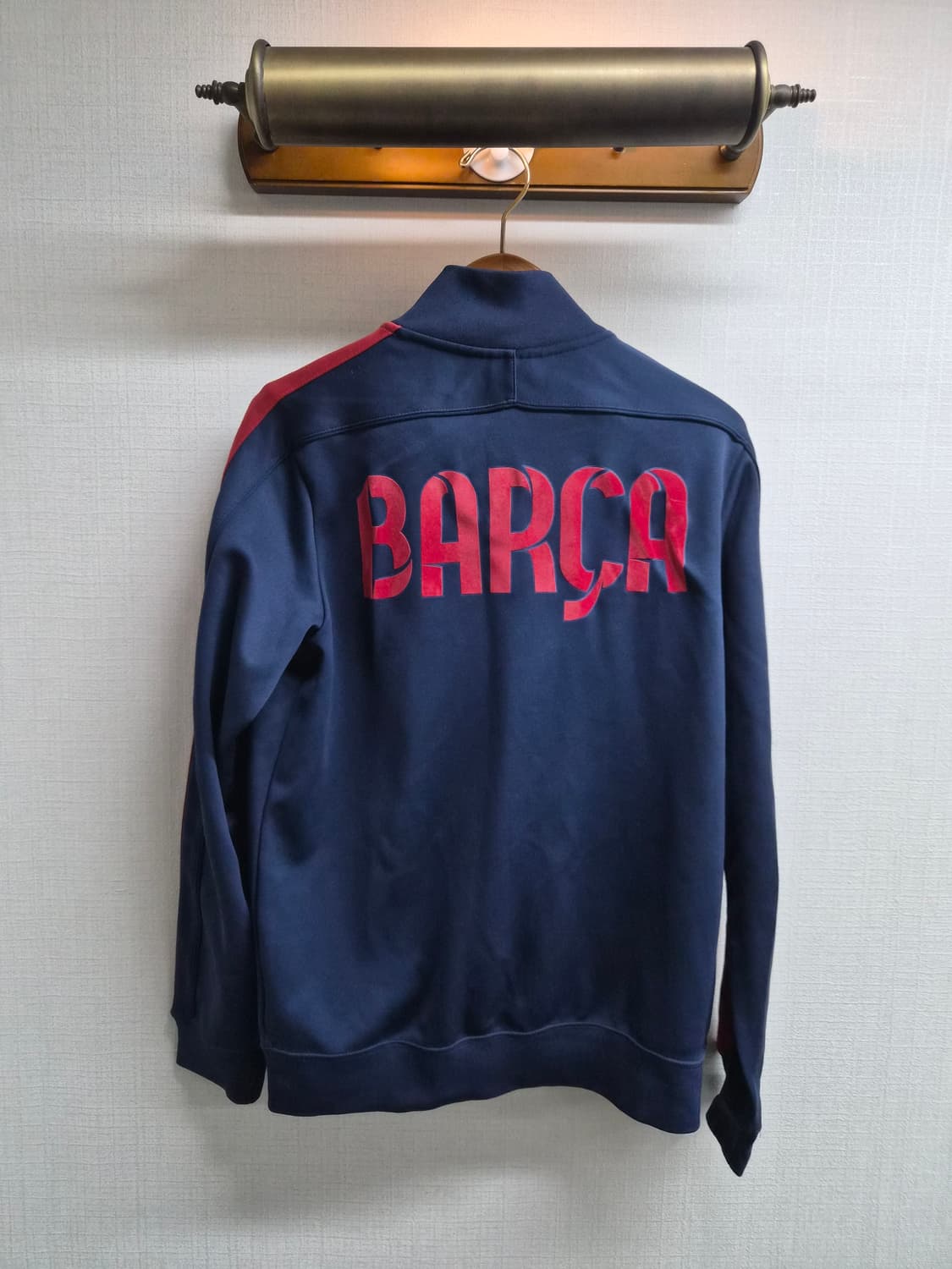 L/100) 나이키 14/15 시즌 바르셀로나 트랙탑 져지 팝니다 상품이미지2