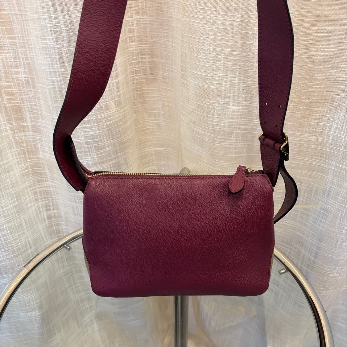 정품 버버리 헴슬리 노바체크 크로스백     상품이미지7