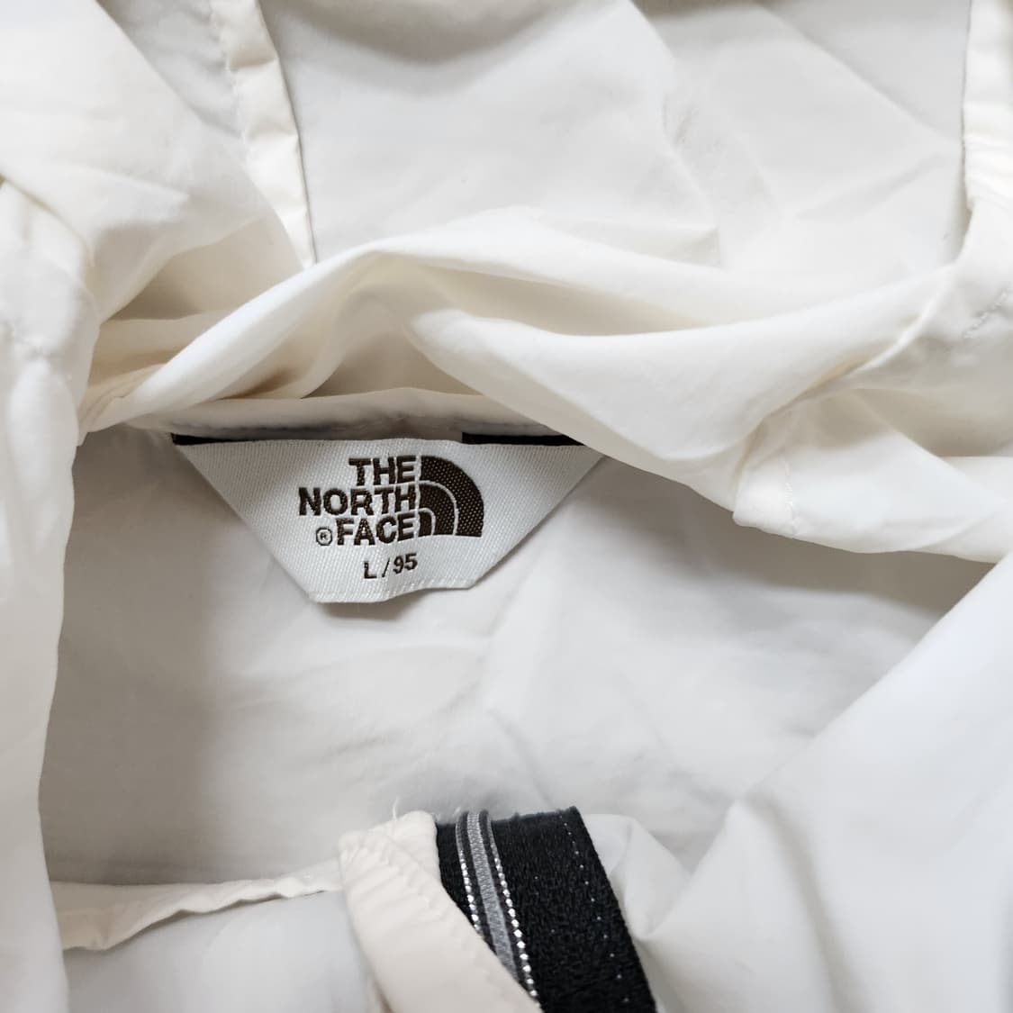 노스페이스 바람막이 상품이미지2