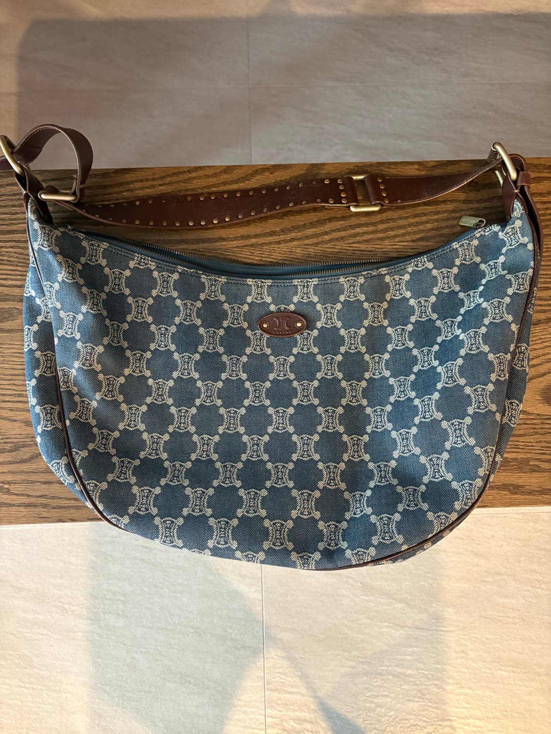 셀린느 호보백 상품이미지1