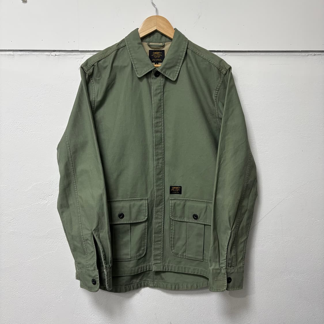 칼하트 카키 워크셔츠 자켓 상품이미지1