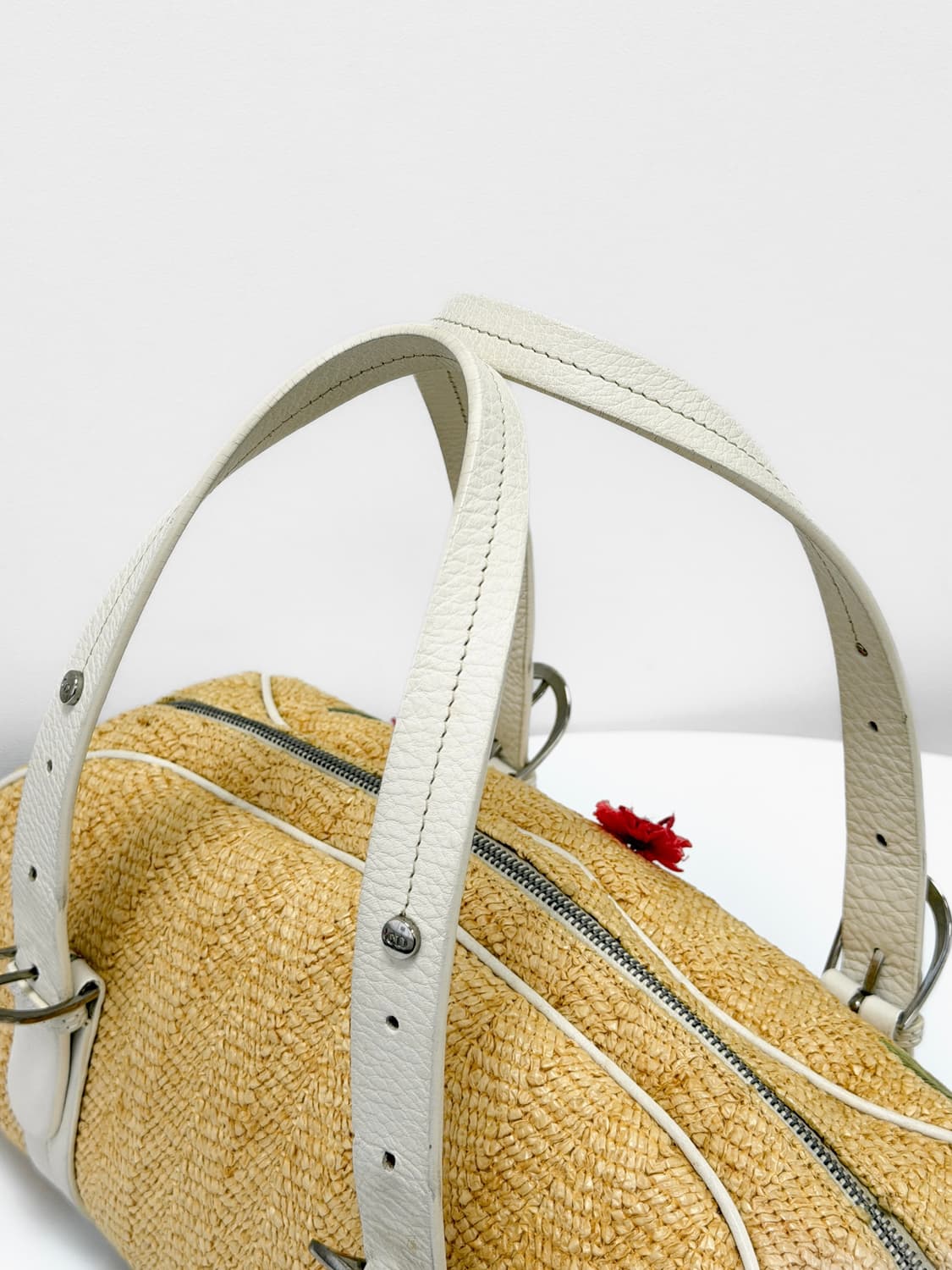 디올 라피아 플라워 자수 보스턴 백 상품이미지4