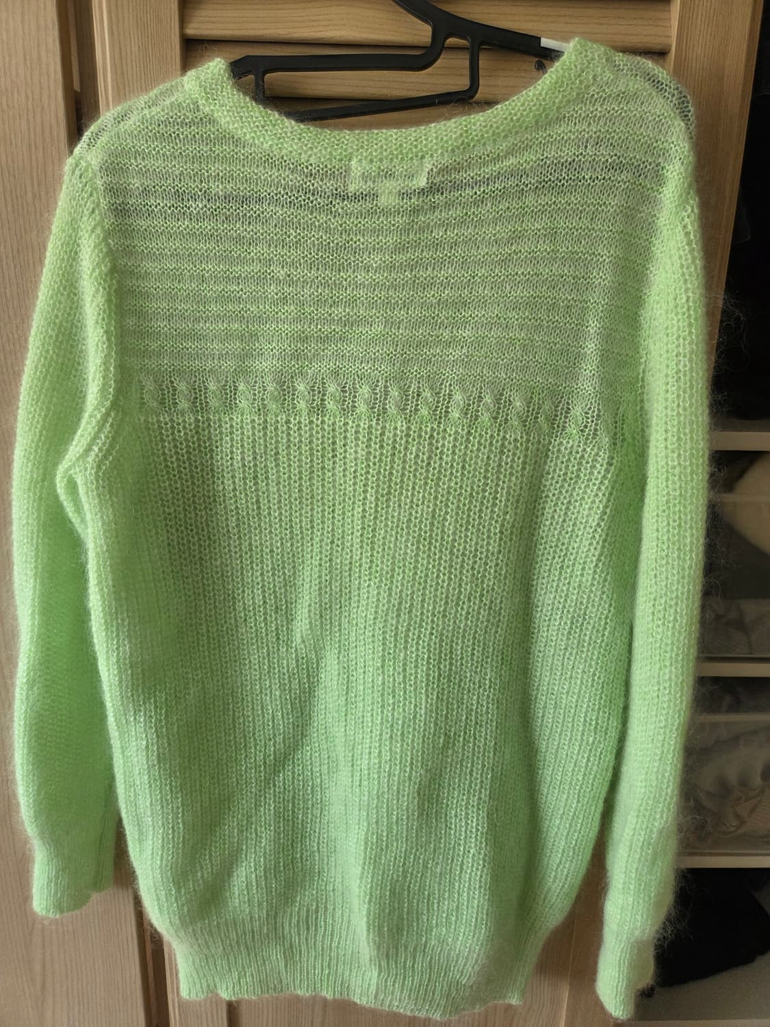 꾸레쥬 니트 상품이미지3