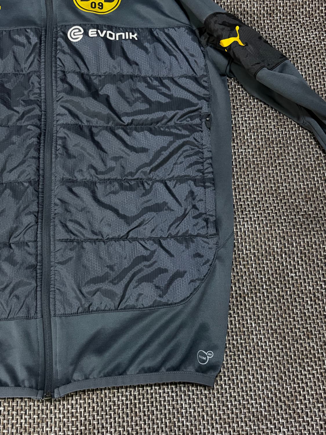 푸마 16-17 도르트문트 패디드 자켓 상품이미지3