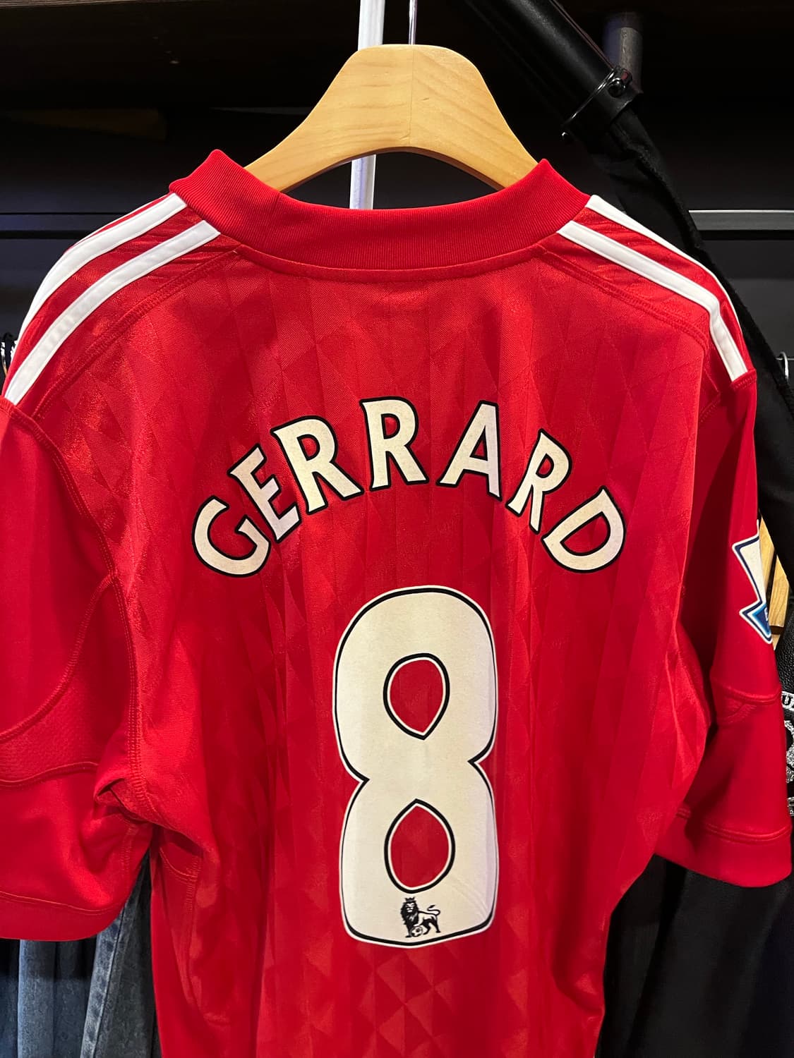 아디다스 리버풀 10-11 홈 제라드 마킹 유니폼 상품이미지8