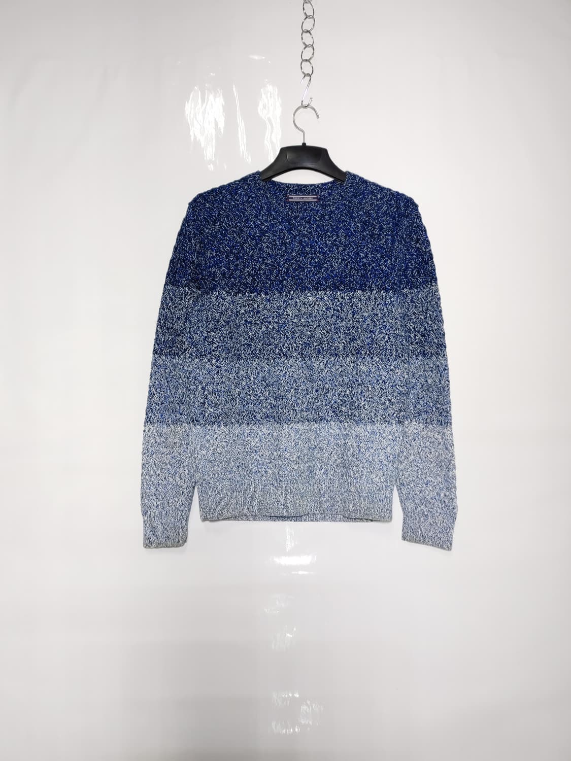 TOMMY HILFIGER 타미 힐피거 그라데이션 면니트 라운드티 상품이미지1