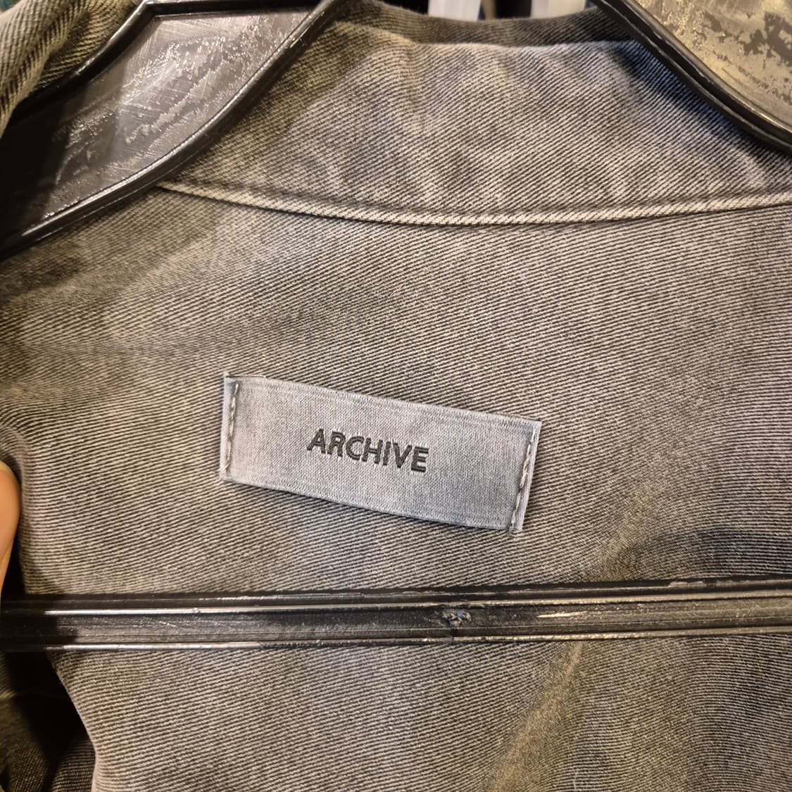 FREE(착샷잇음) 피그먼트워싱 오버핏 데님셔츠 상품이미지4