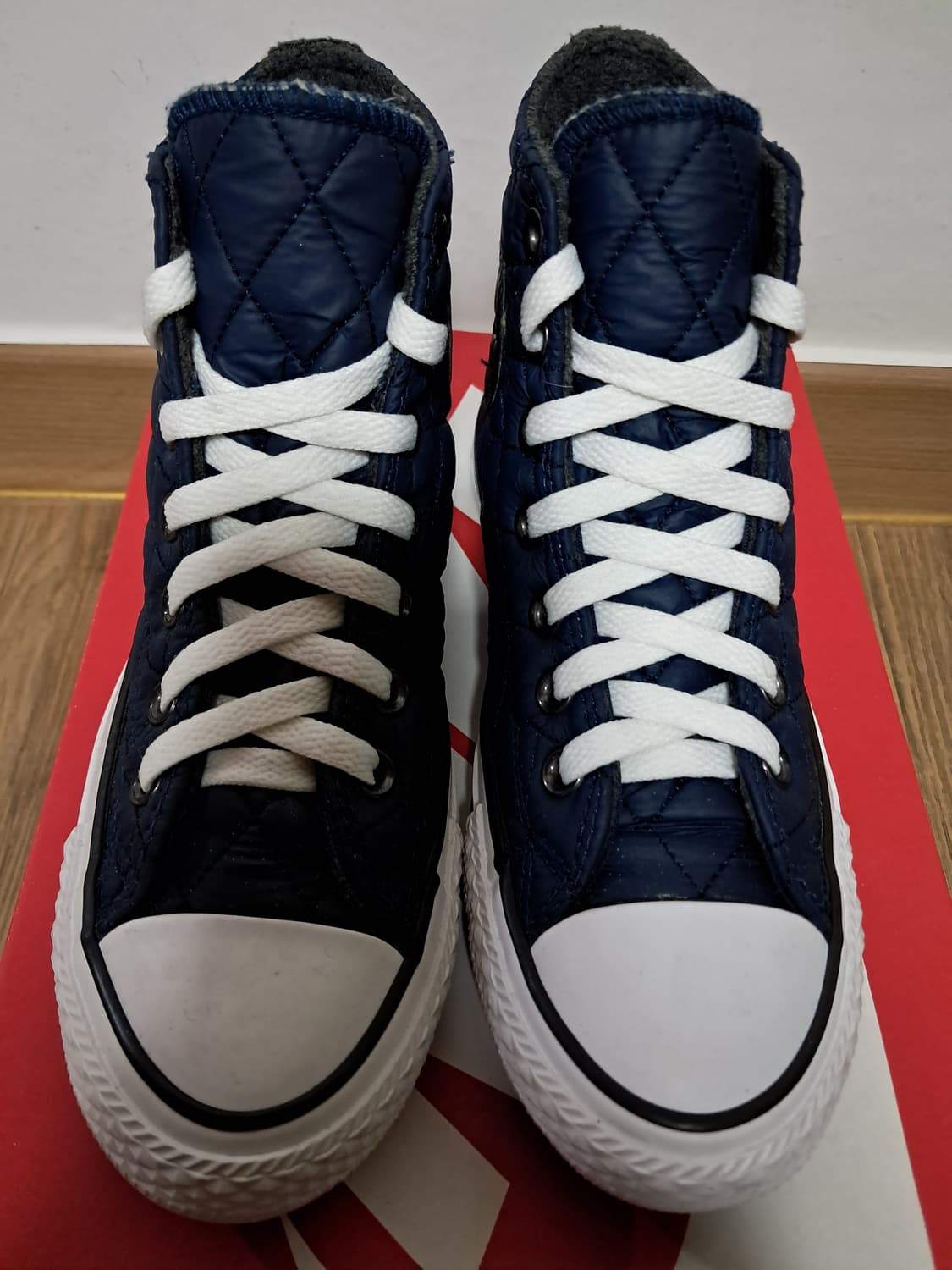 컨버스 패딩 스니커즈 220 상품이미지2