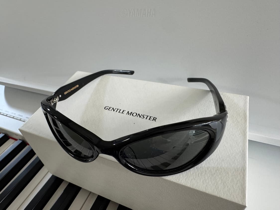 젠틀몬스터 선글라스 상품이미지2