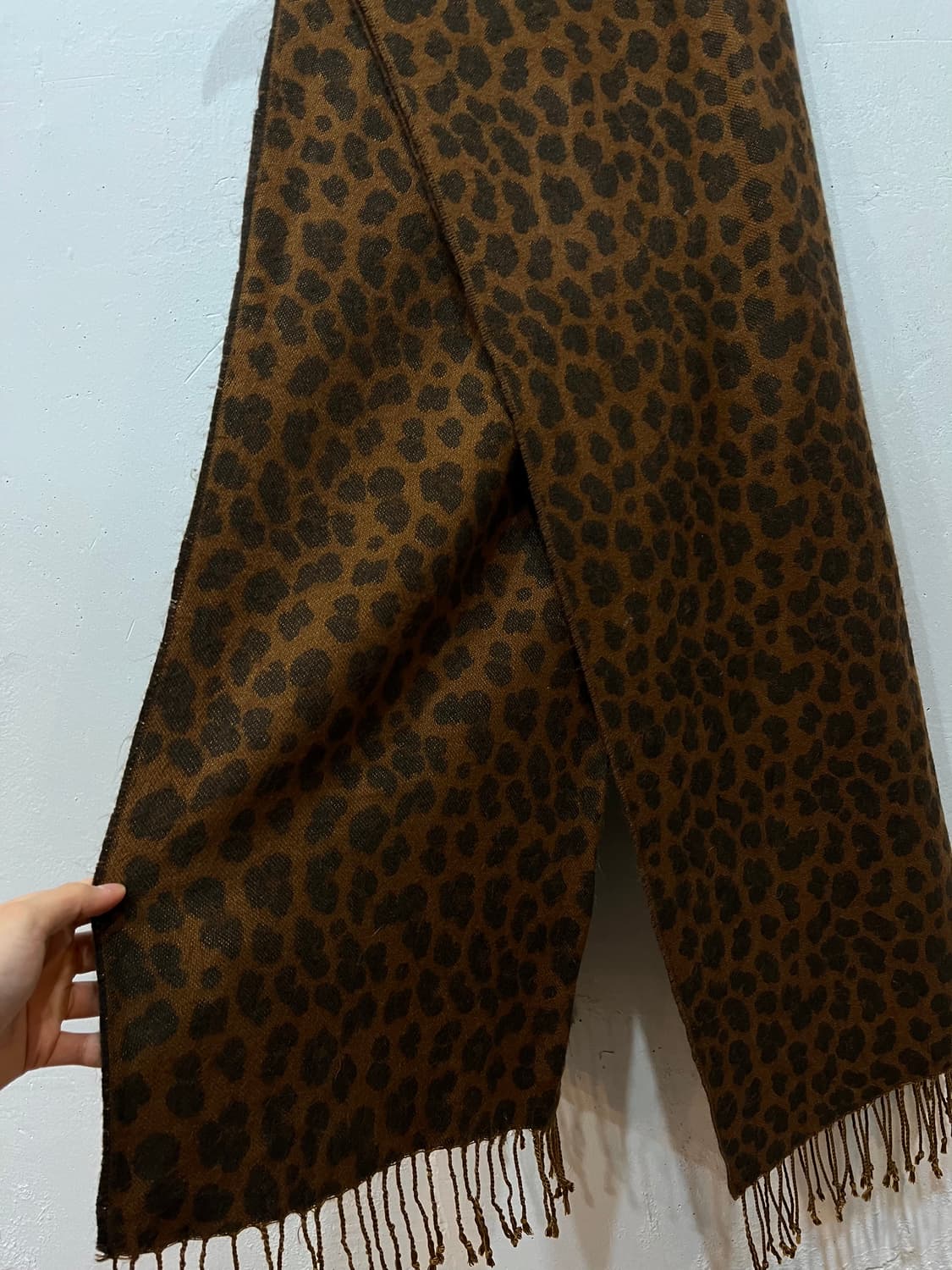 LOWRYS FARM 레오파드 숄 머플러 상품이미지5